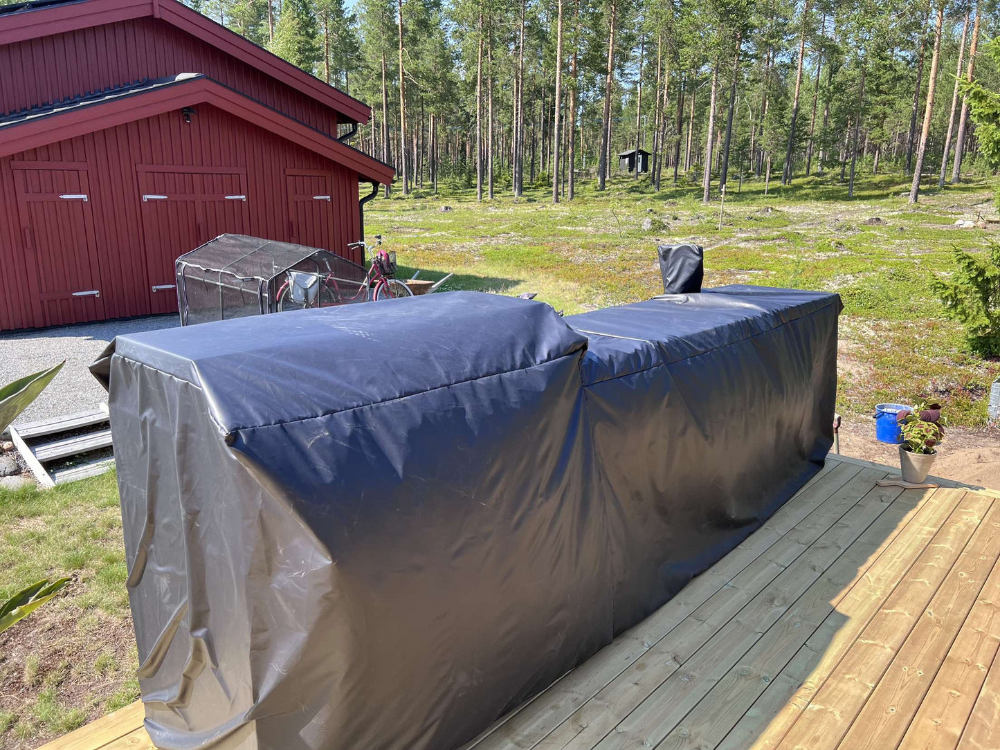 Skräddarsydda överdrag för utekök